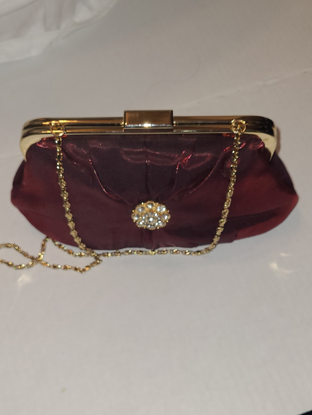 Elegant Burgundy Evening Clutch with Gold Chain - Picture 6 of 13